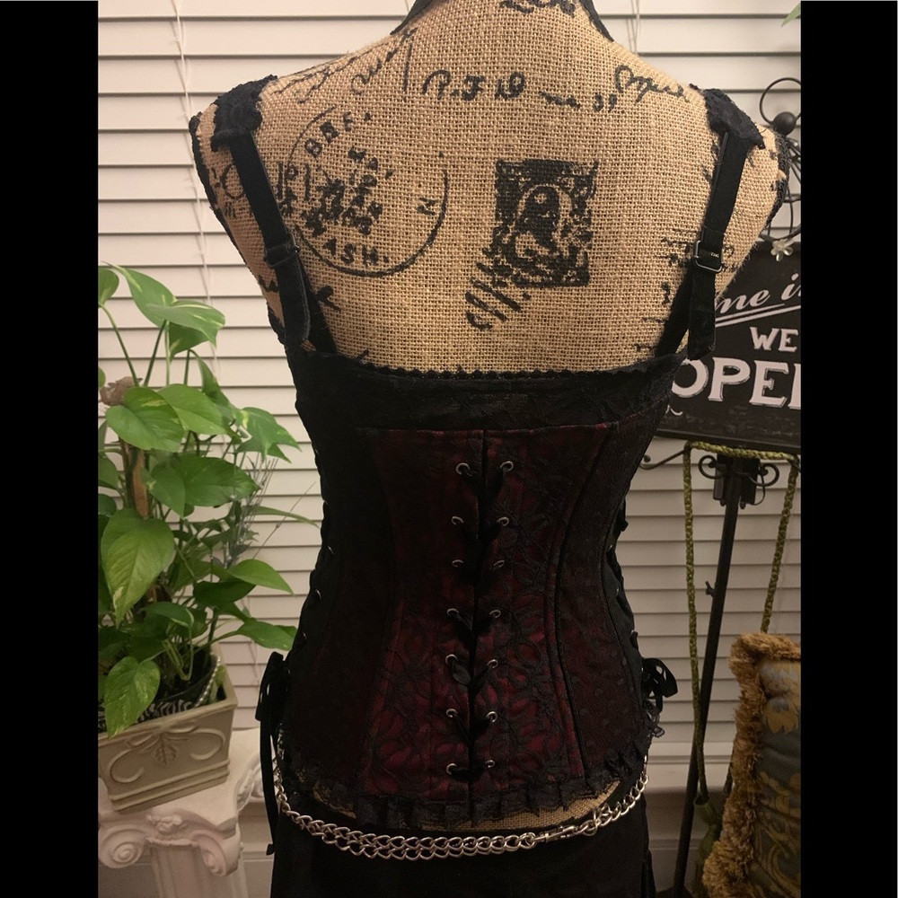 Tripp NYC Burgundy corset top circa 2005. - Picture 6 of 12